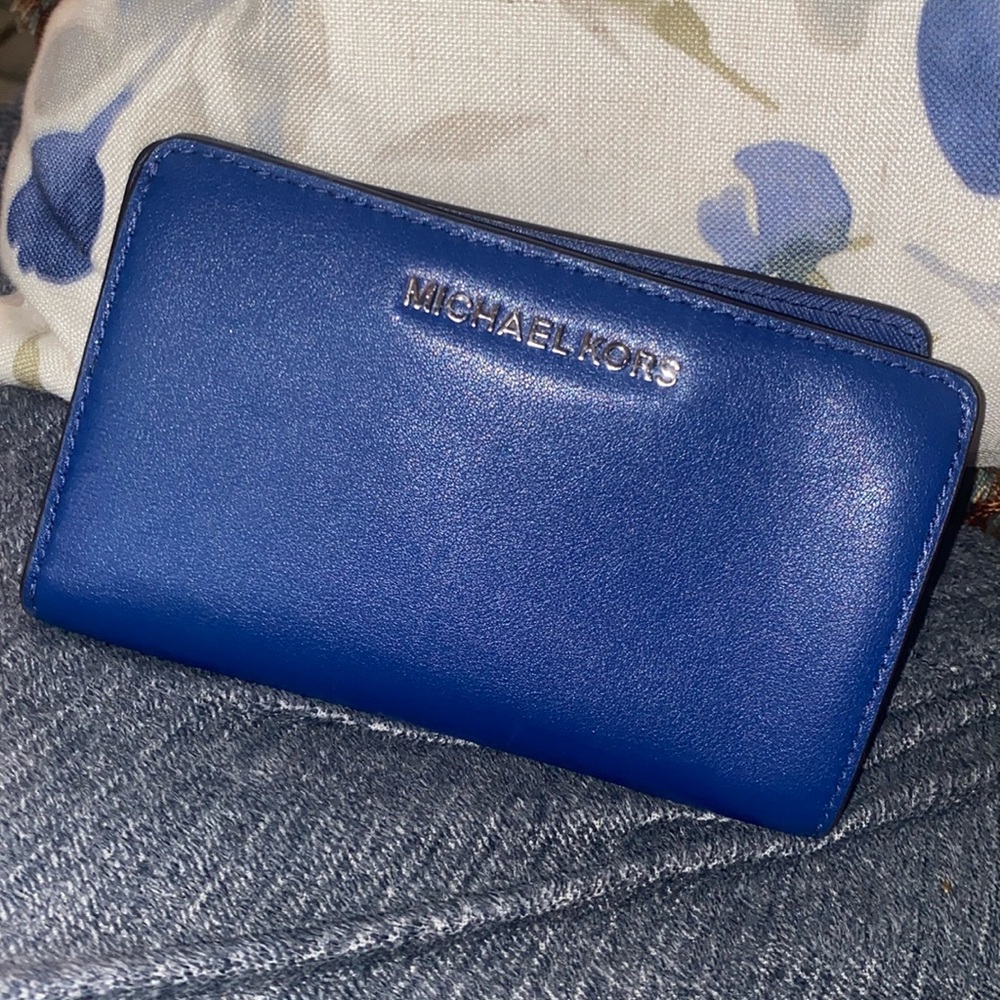 Royal blue MK WALLET